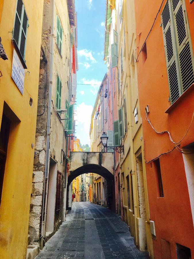 Le Louvre Lägenhet Menton Exteriör bild